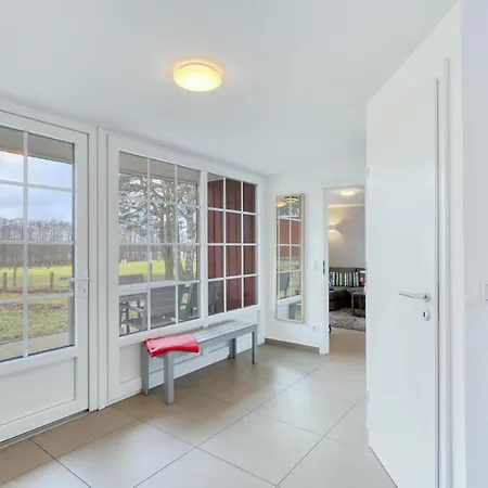 2 Bedroom Cozy In Wustrow *
