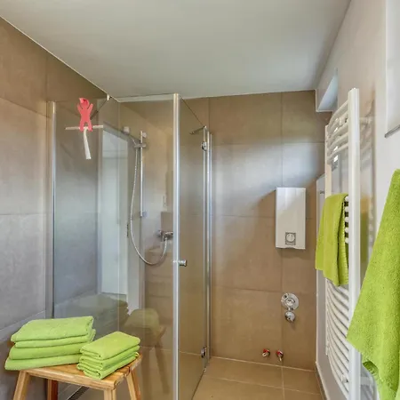 펜션 2 Bedroom Cozy In Wustrow 부스트로우